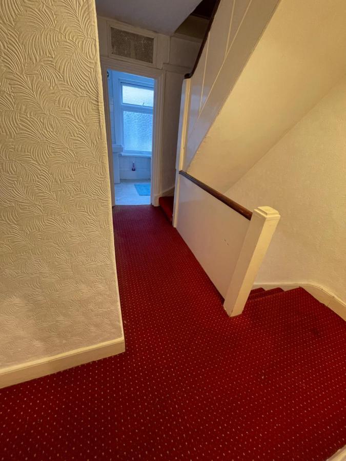 Elmdene Road - Large Room 런던 외부 사진